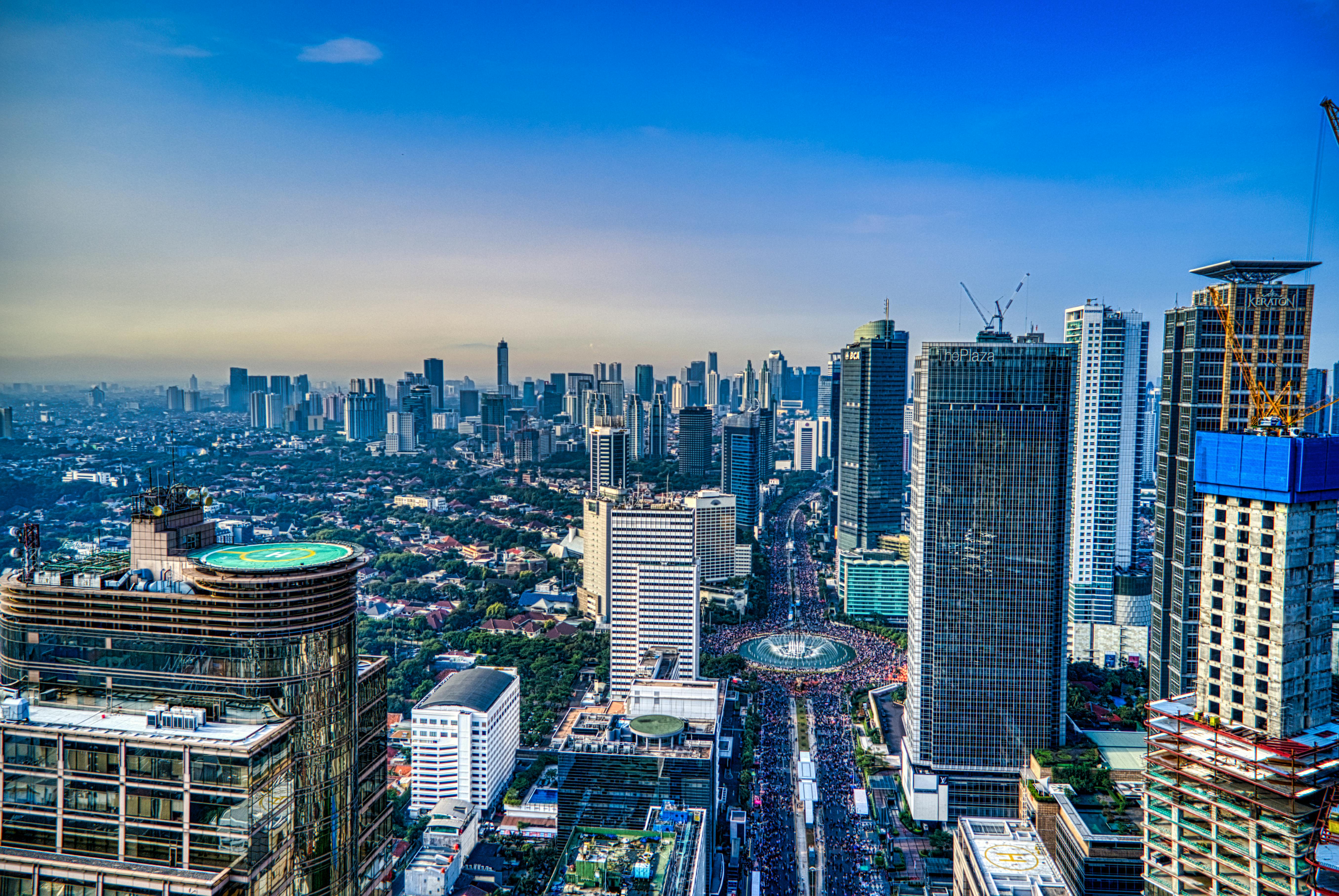 Ekonomi Indonesia 2025: Tren Terbaru & Peluang Bisnis Emas yang Wajib Dimanfaatkan!